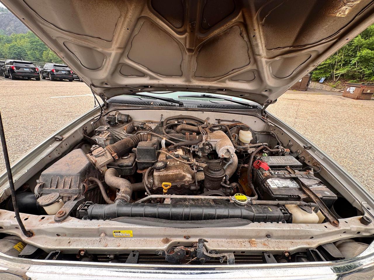 2003 Toyota Tacoma Base Gold vin: 5TEPM62N13Z178633