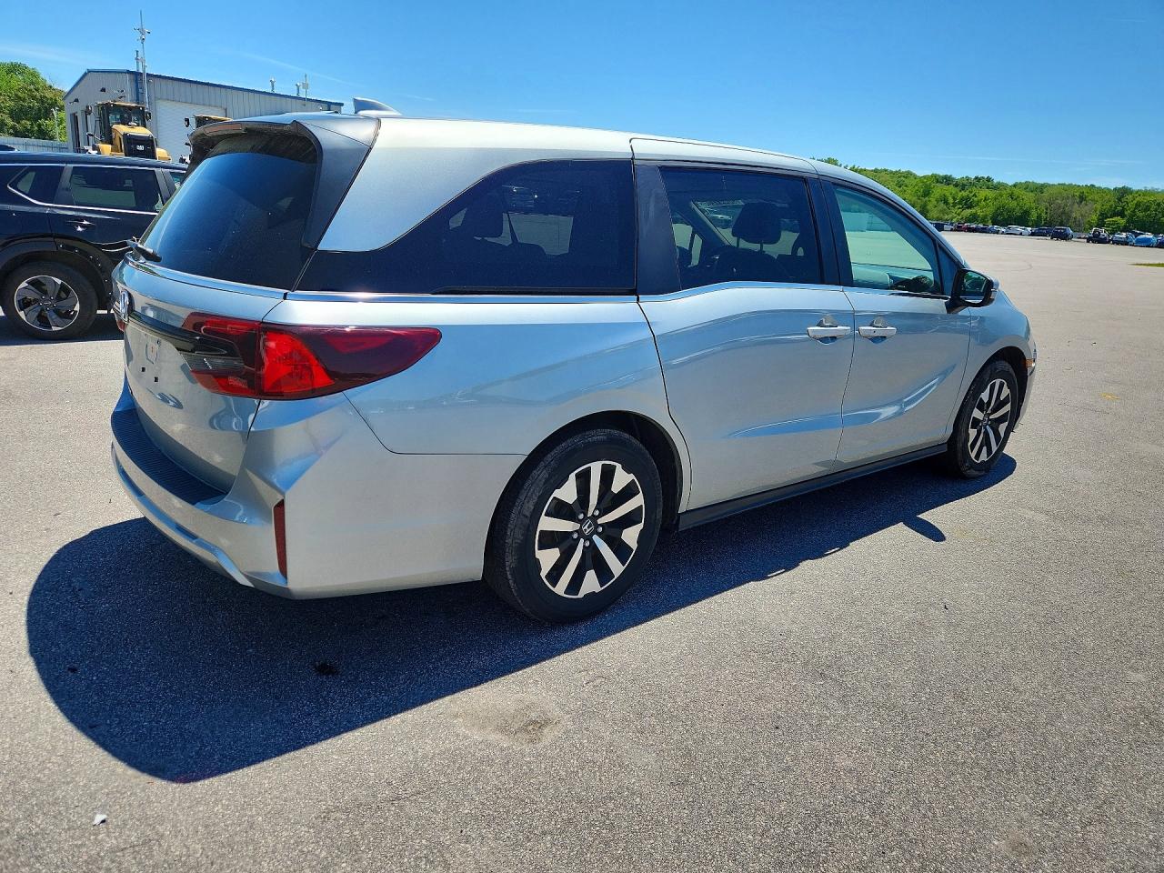 2025 Honda Odyssey Exl Серебряный vin: 5FNRL6H69SB071048