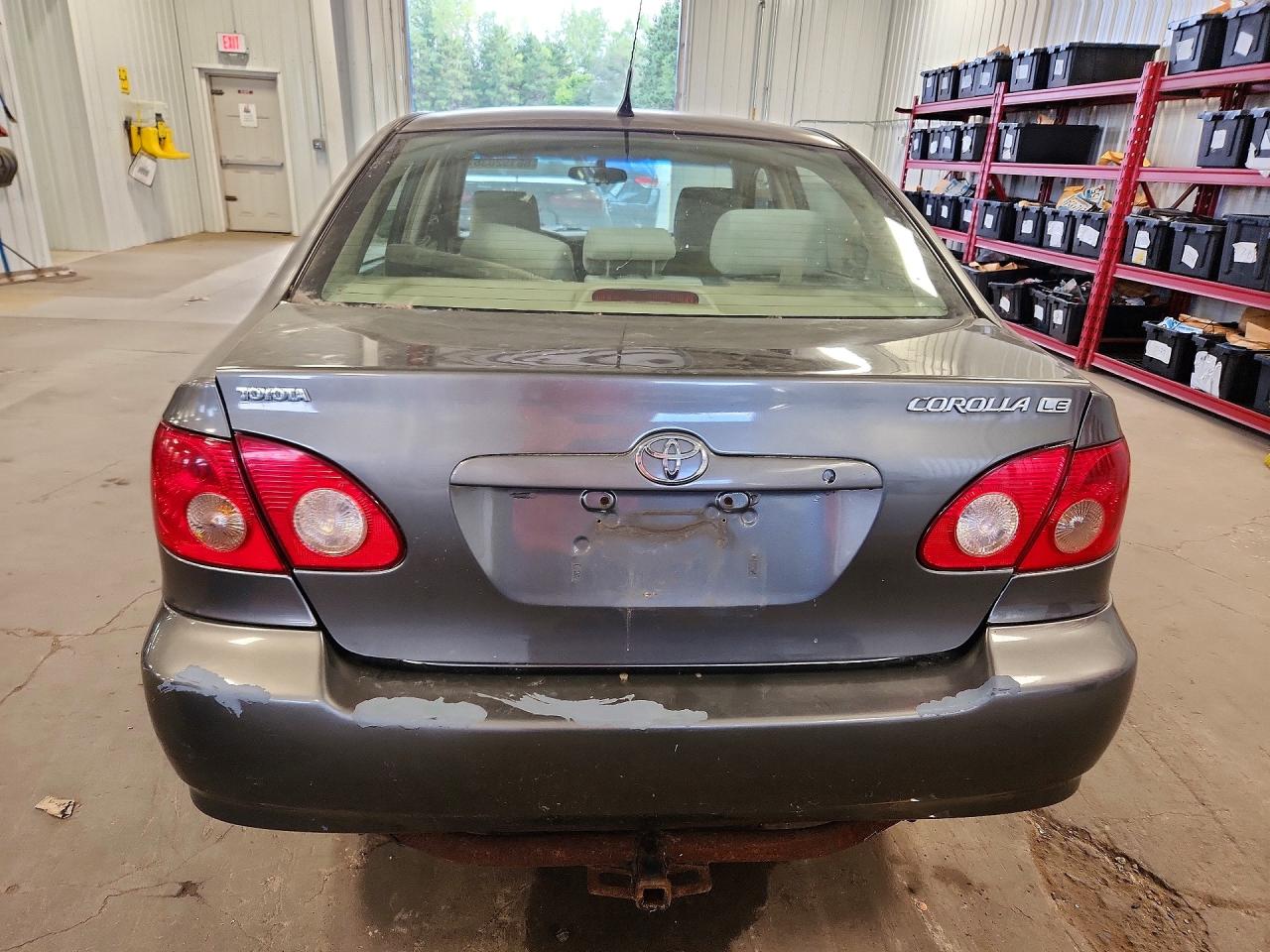 2008 Toyota Corolla Le Gray vin: 1NXBR32E68Z943860