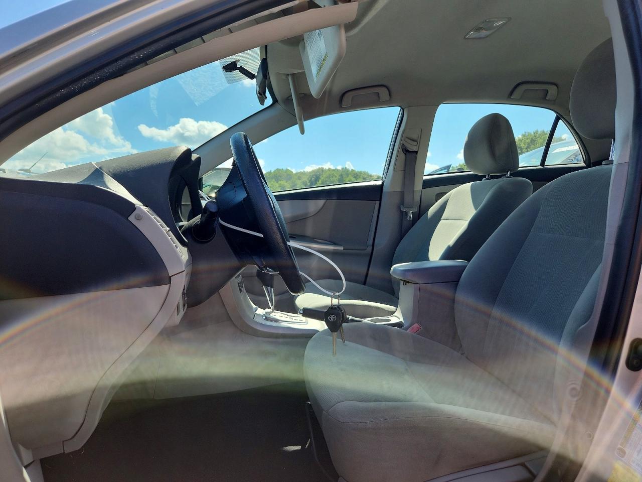 2013 Toyota Corolla Le Silver vin: 2T1BU4EEXDC097342