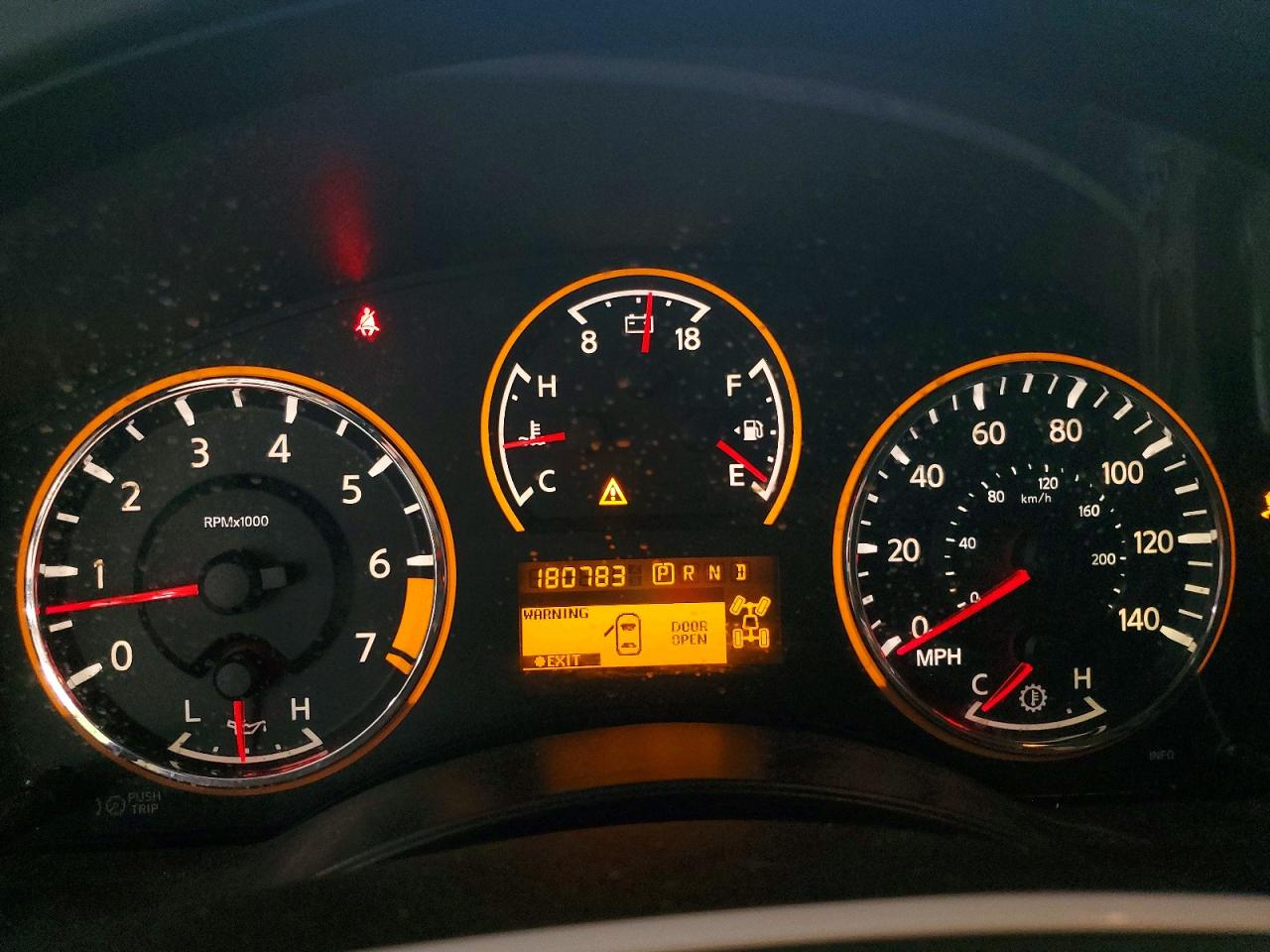 2012 Nissan Armada Sv Charcoal vin: 5N1AA0NC9CN608459