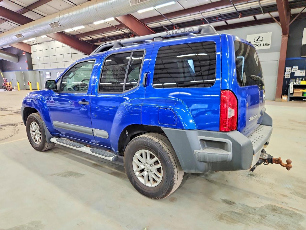 2015 Nissan Xterra S Blue vin: 5N1AN0NW3FN650550