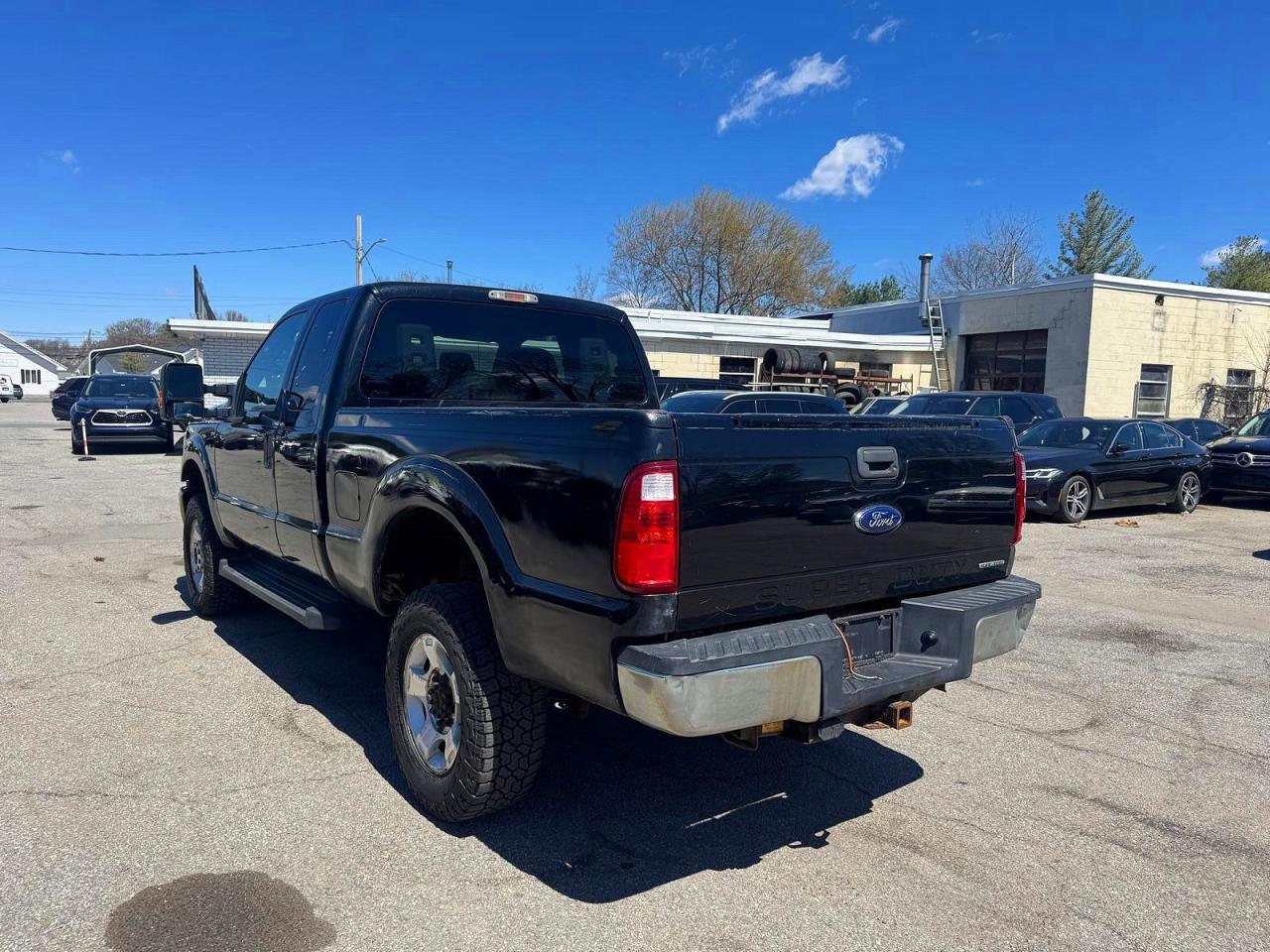 2016 Ford F350 Super Duty Black vin: 1FT8X3B68GEC78062