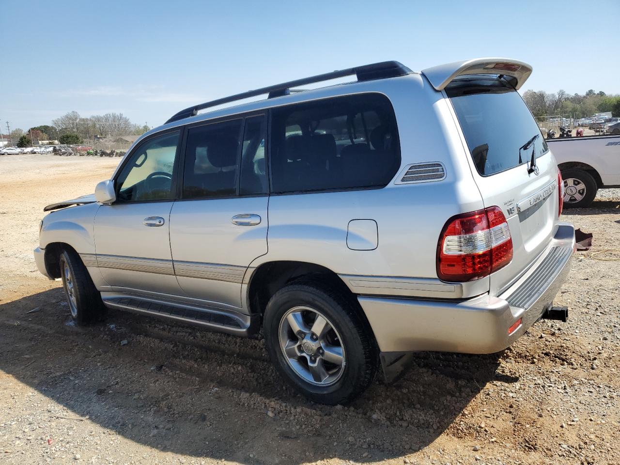 2006 Toyota Land Cruiser White vin: JTEHT05J162089100