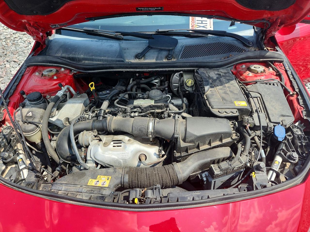 2014 Mercedes-benz Cla 250 4matic Red vin: WDDSJ4GB8EN120097