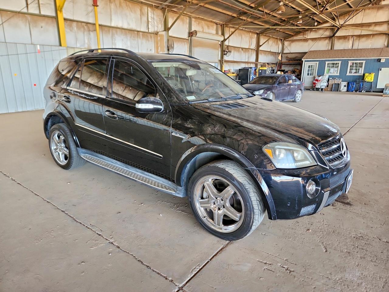 2007 Mercedes-benz Ml 63 Amg Черный vin: 4JGBB77E27A202383