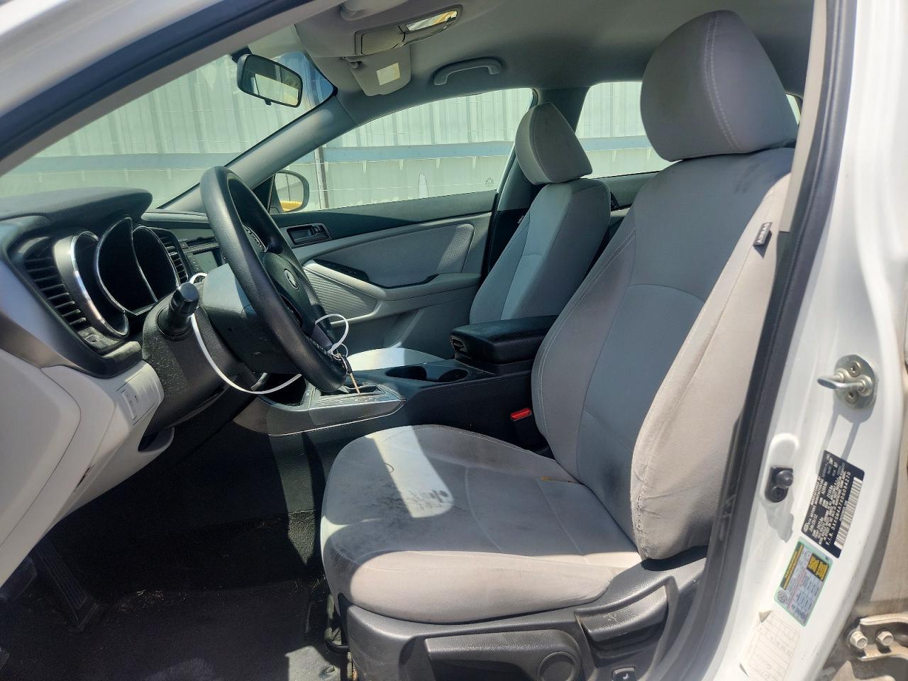2013 Kia Optima Lx White vin: 5XXGM4A7XDG094270