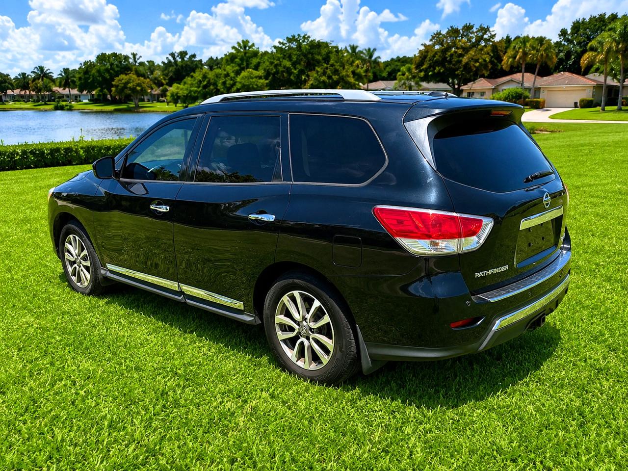 2014 Nissan Pathfinder Sl Black vin: 5N1AR2MN1EC702079