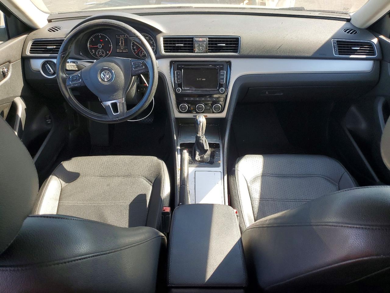 2012 Volkswagen Passat Se Gray vin: 1VWBN7A36CC078858