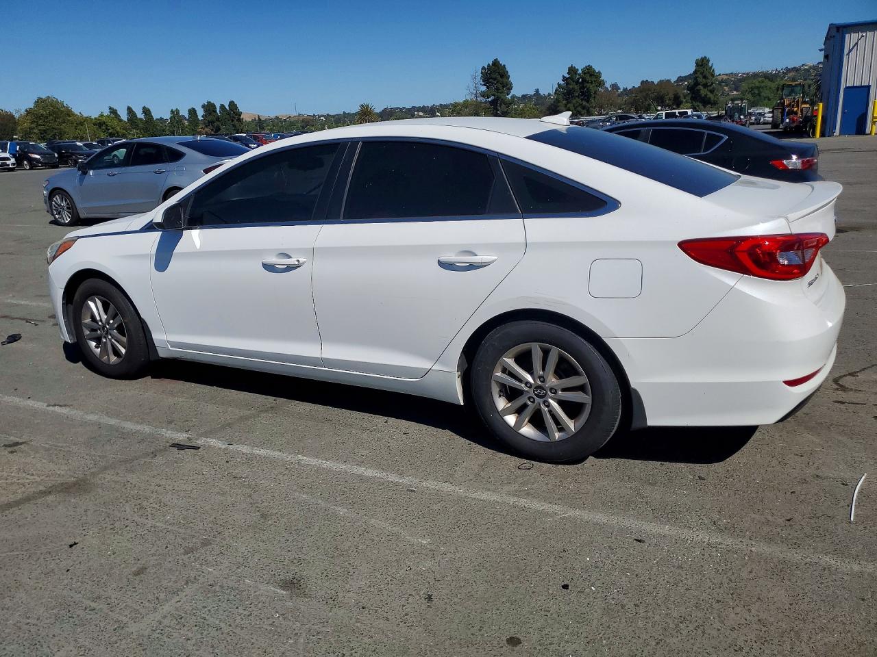 2017 Hyundai Sonata Se Белый vin: 5NPE24AF3HH470242