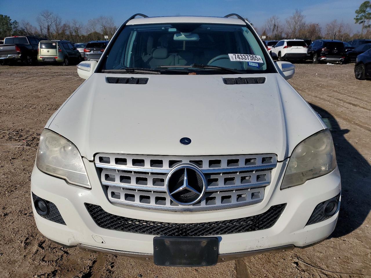 2010 Mercedes-benz Ml 350 4matic Белый vin: 4JGBB8GB0AA541100