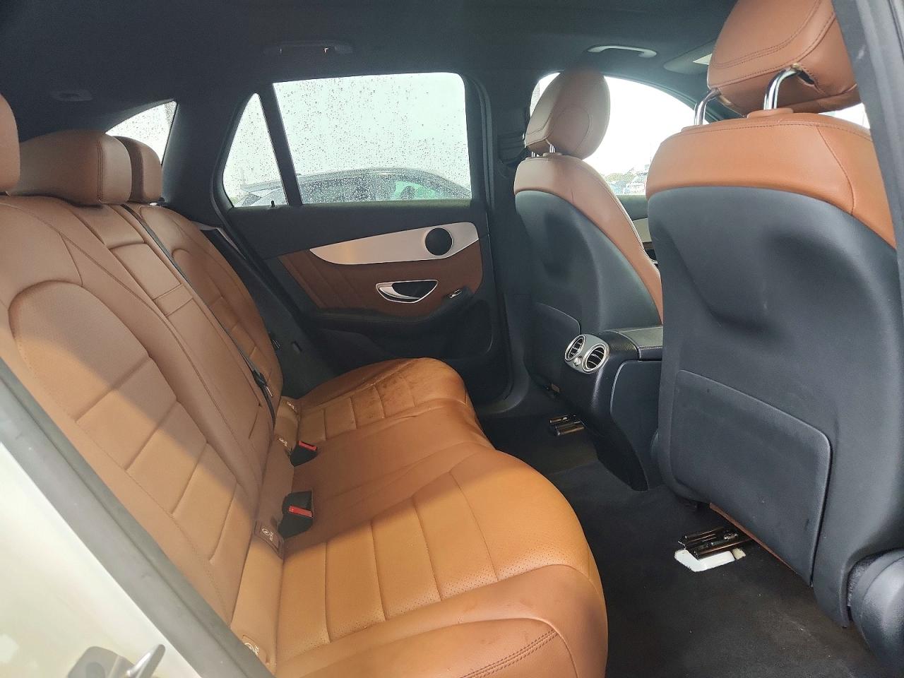 2022 Mercedes-benz Glc 300 Белый vin: W1N0G8DB5NG029121