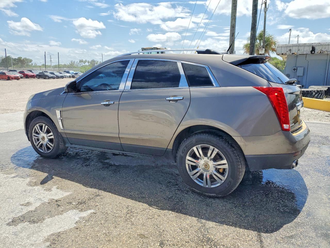 2012 Cadi Srx Luxury Collection Tan vin: 3GYFNAE36CS620556