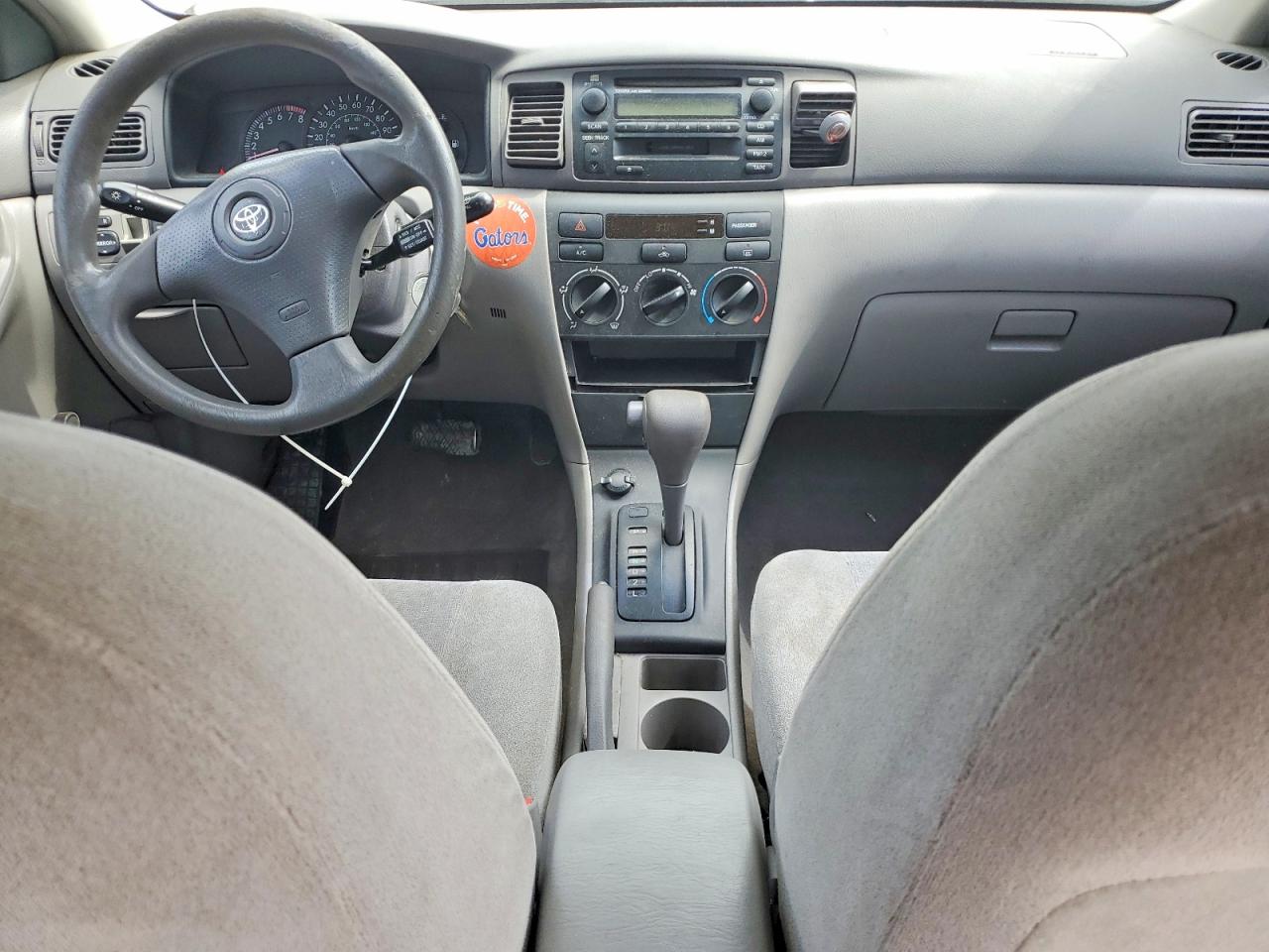 2004 Toyota Corolla Ce Серебряный vin: 1NXBR32E94Z242028