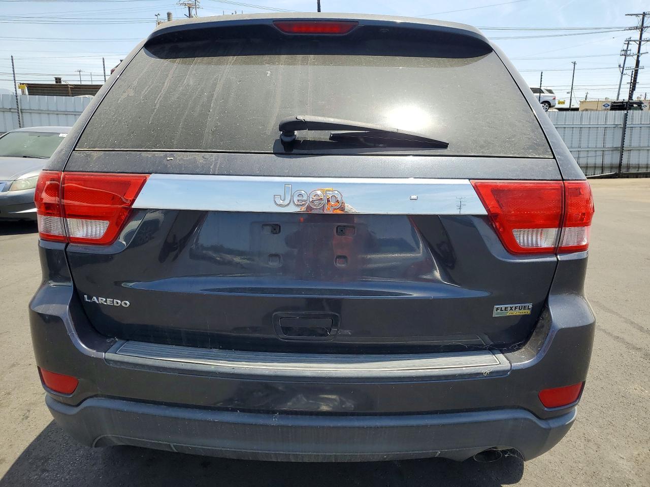 2013 Jeep Grand Cherokee Laredo Blue vin: 1C4RJEAG4DC648569