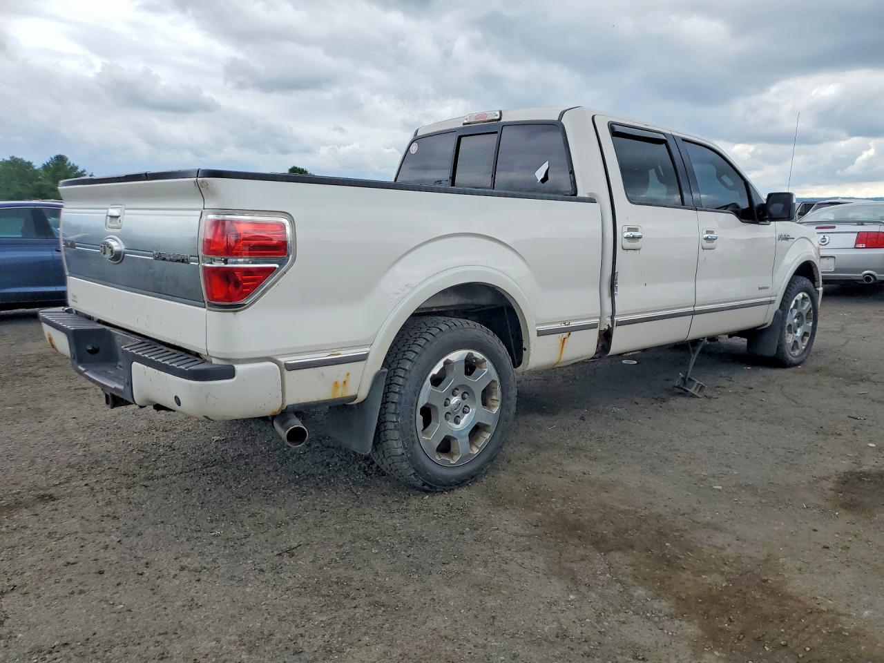 2011 Ford F150 Supercrew White vin: 1FTFW1ETXBFC96386