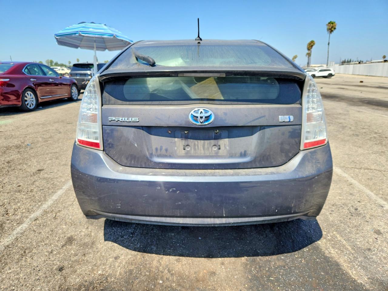 2011 Toyota Prius Two Gray vin: JTDKN3DU2B0257737