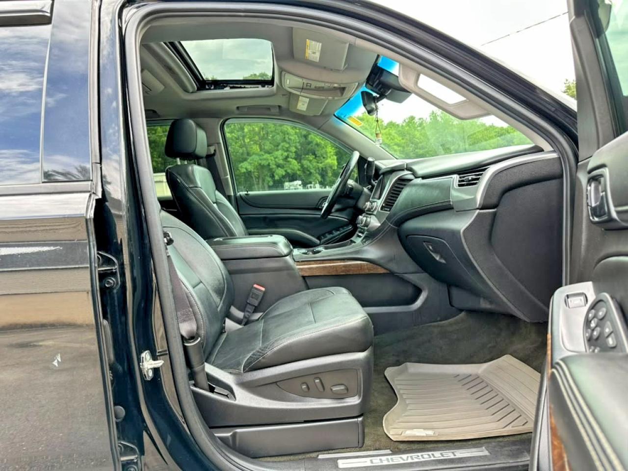 2015 Chevrolet Tahoe K1500 Lt Black vin: 1GNSKBKC4FR282886