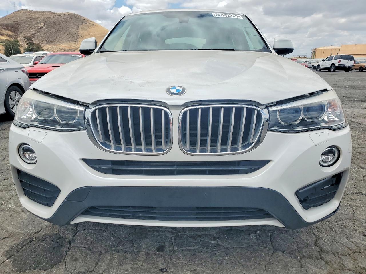 2015 Bmw X4 Xdrive28i Белый vin: 5UXXW3C54F0M88334