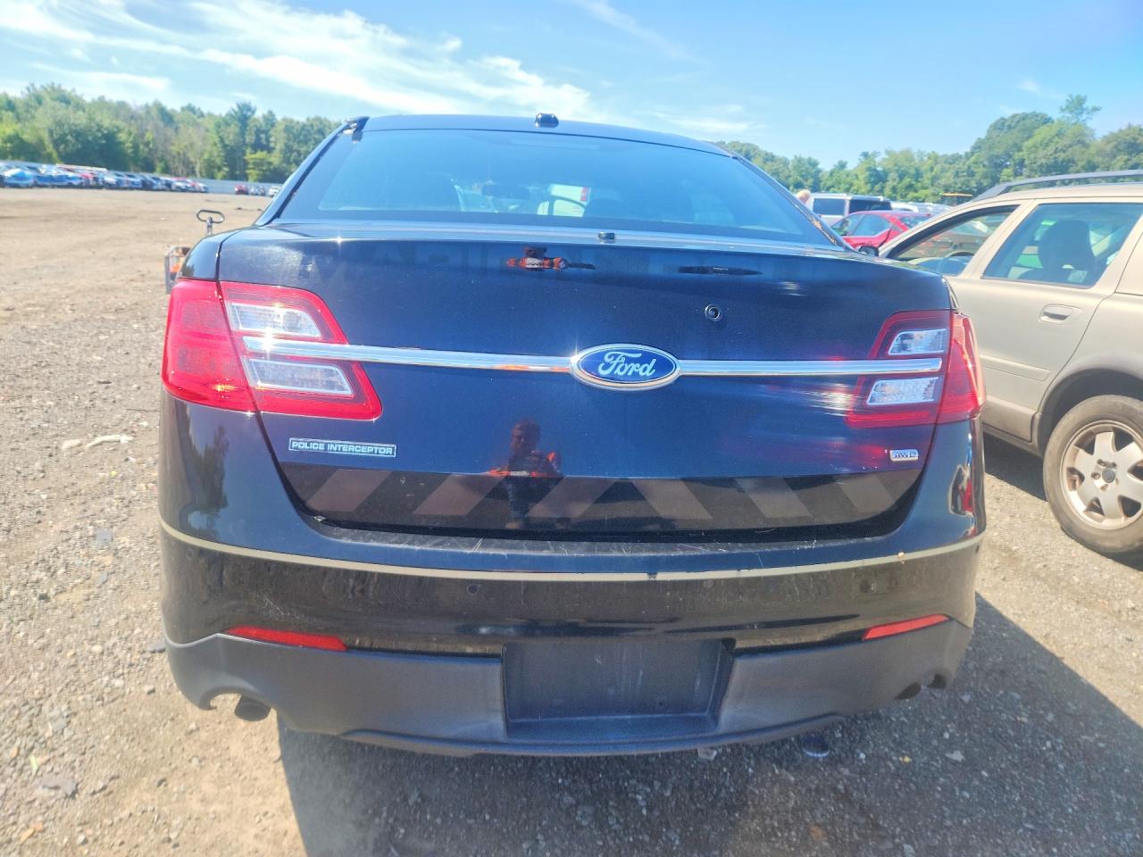 2015 Ford Taurus Police Interceptor Black vin: 1FAHP2MK0FG115029