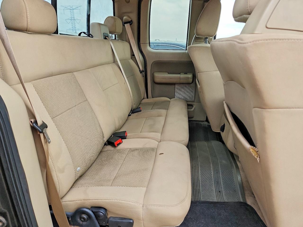 2005 Ford F150 Gray vin: 1FTVX14535NC01477