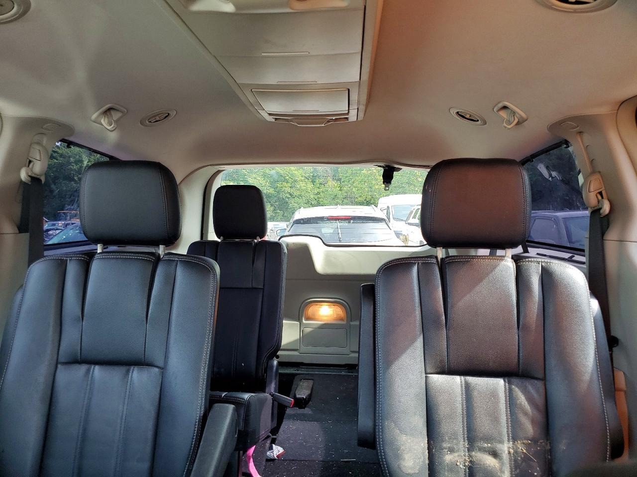 2013 Chrysler Town & Country Touring Blue vin: 2C4RC1BG1DR777264
