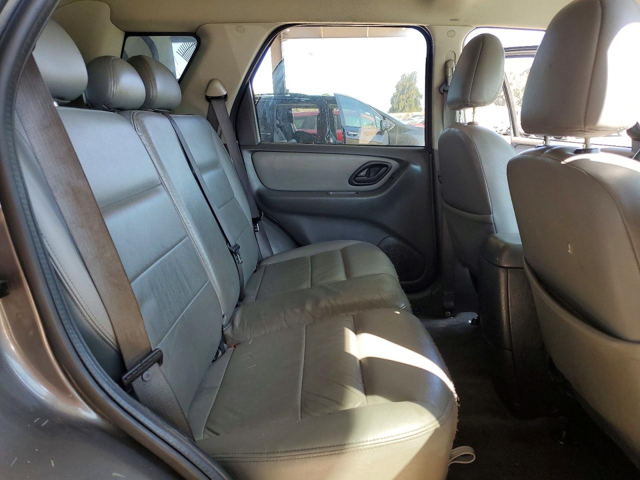 2006 Ford Escape Hev Серый vin: 1FMCU96H56KC06300