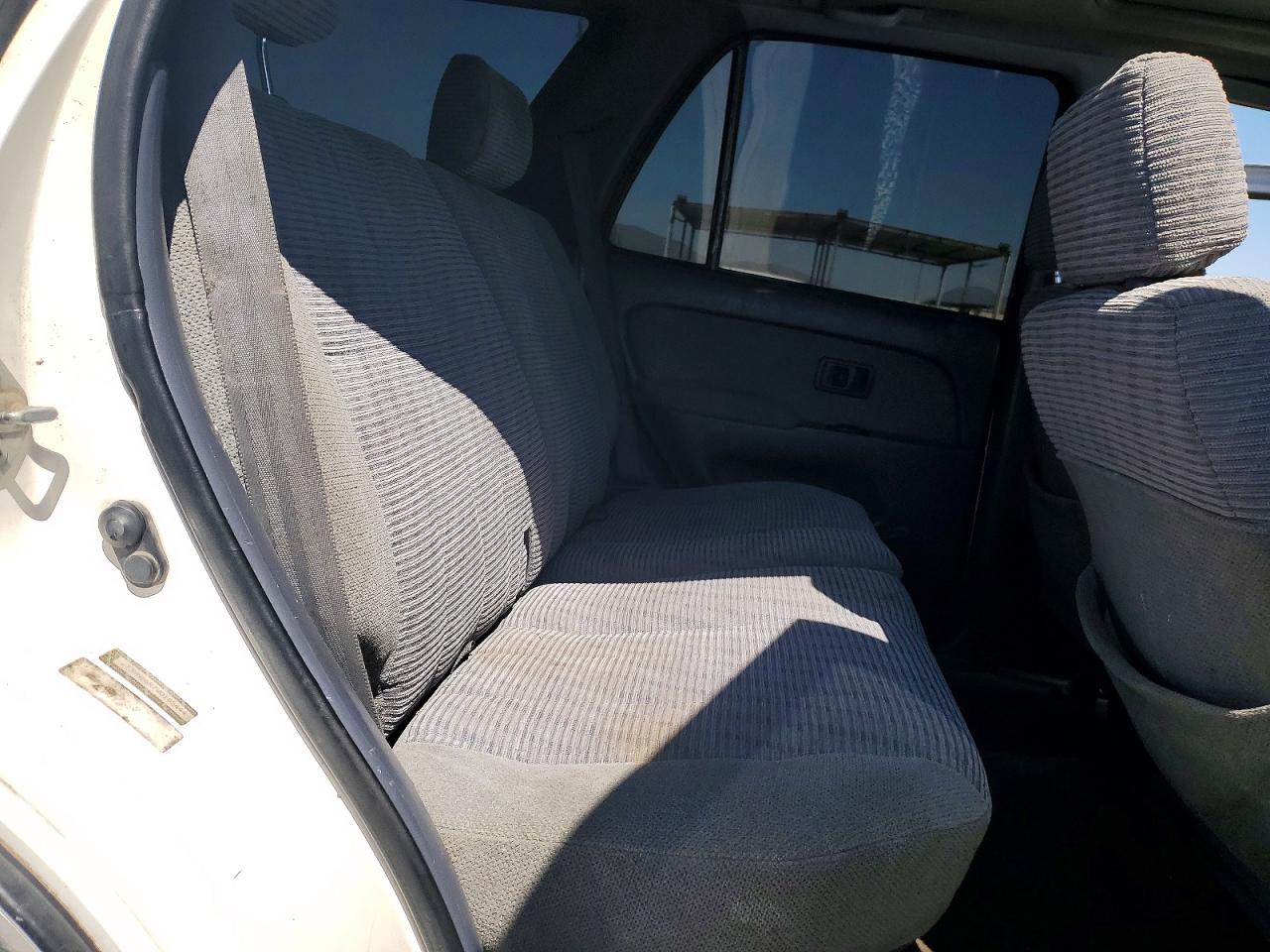 1998 Toyota 4runner Sr5 Белый vin: JT3HN86R7W0185444