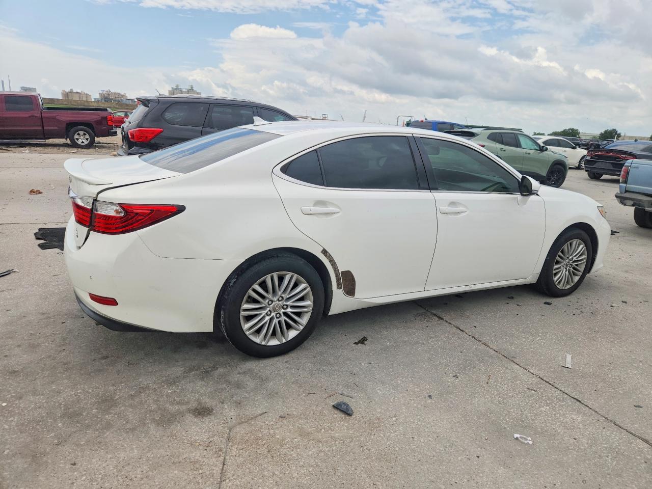 2013 Lexus Es 350 White vin: JTHBK1GG7D2079719