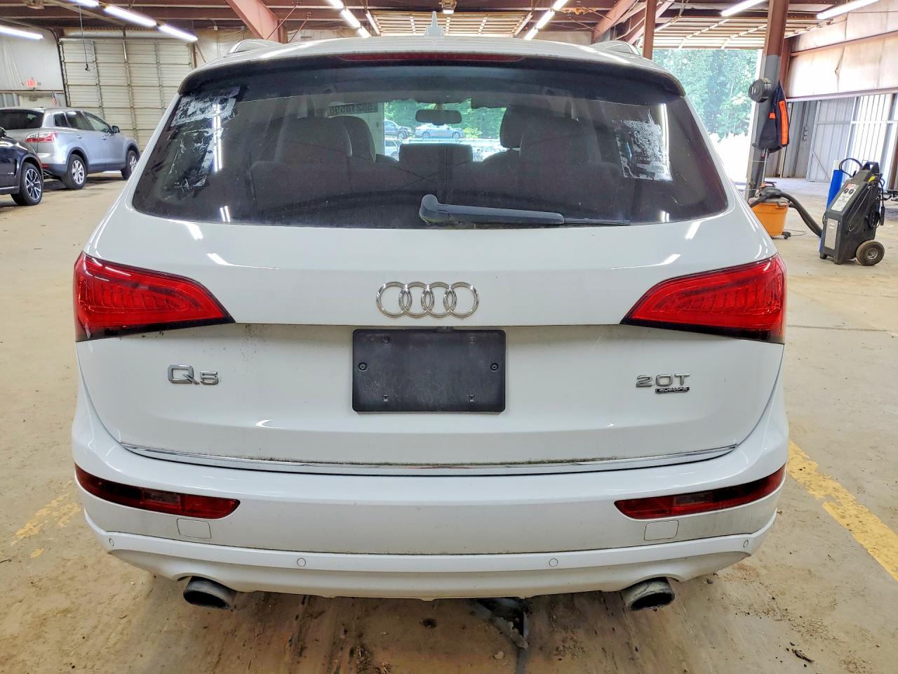 2015 Audi Q5 Premium Plus White vin: WA1LFAFP4FA063332