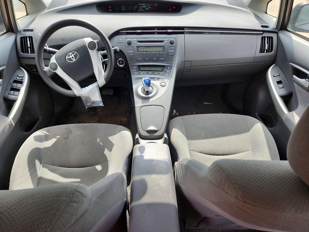 2011 Toyota Prius Two Gray vin: JTDKN3DU2B1419814