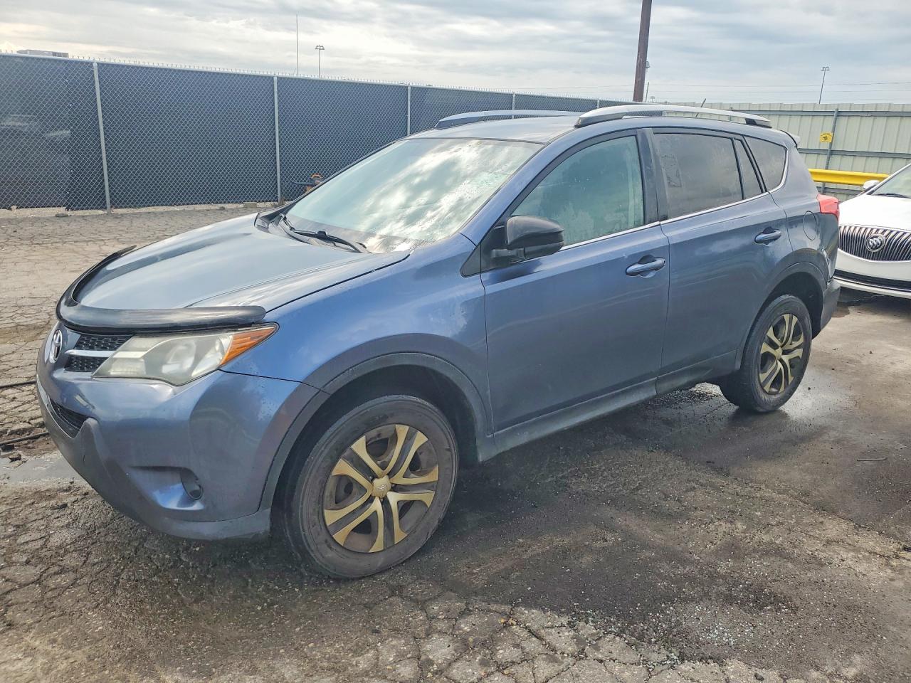 2013 Toyota Rav4 Le Blue vin: 2T3BFREV4DW094692