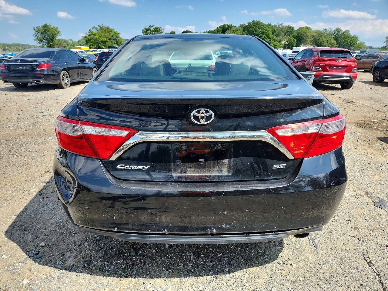 2015 Toyota Camry Se Black vin: 4T1BF1FKXFU942432