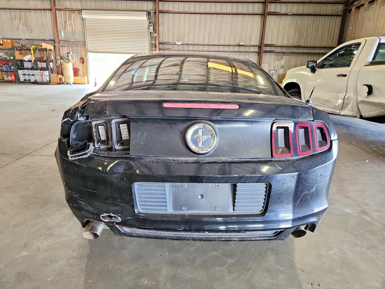 2014 Ford Mustang Black vin: 1ZVBP8AM2E5286915