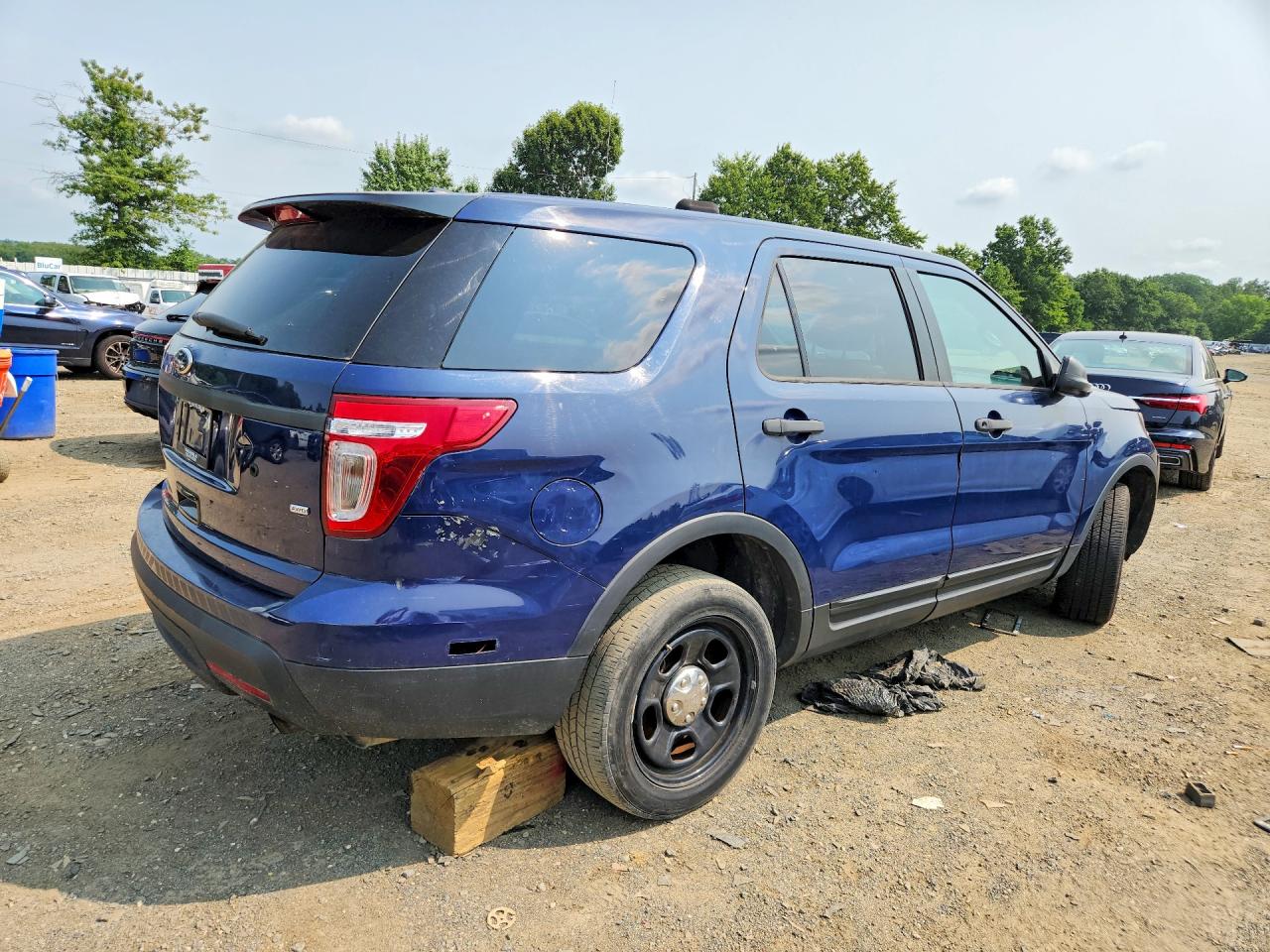 2015 Ford Explorer Police Interceptor Blue vin: 1FM5K8AR8FGC67927