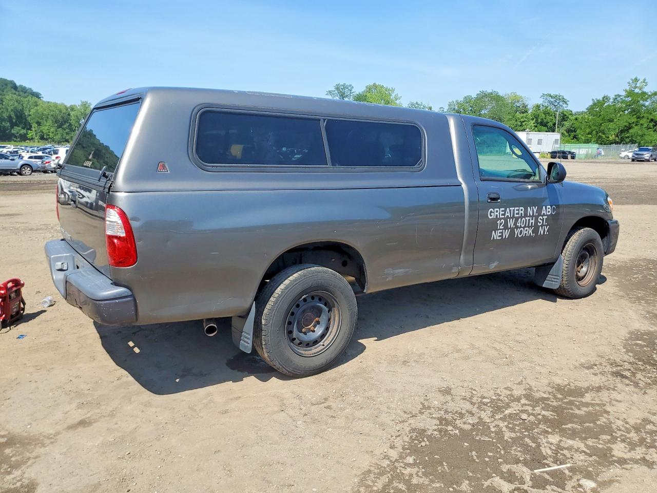 2006 Toyota Tundra Base Brown vin: 5TBJU32116S458919