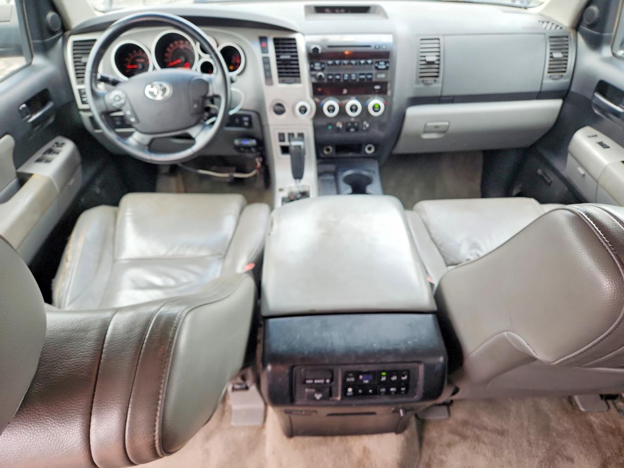 2008 Toyota Sequoia Sr5 Blue vin: 5TDBY64A68S013898