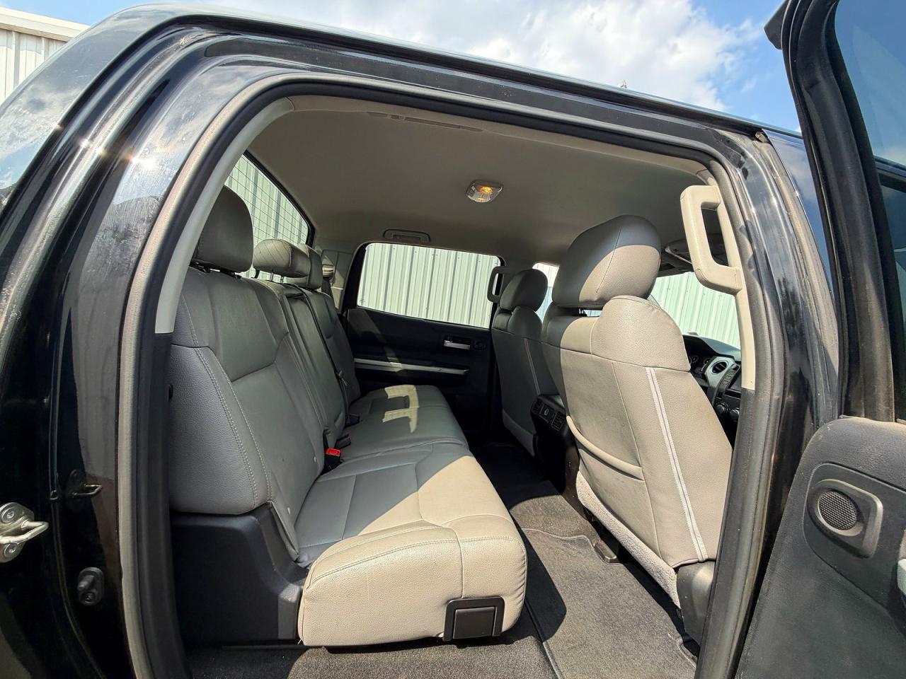 2015 Toyota Tundra Sr5 Black vin: 5TFDW5F11FX433517