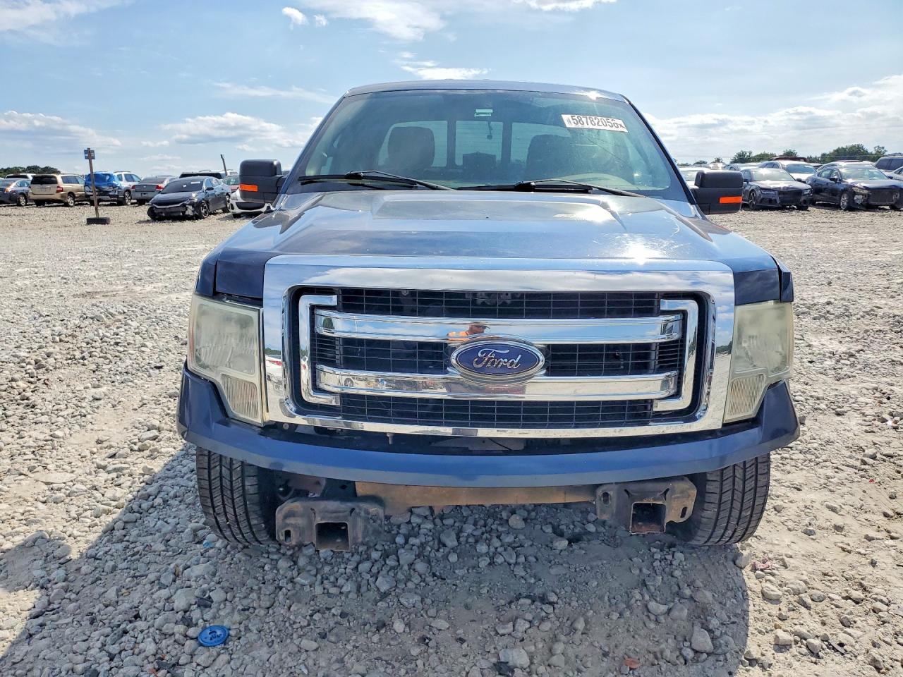 2013 Ford F150 Super Cab Blue vin: 1FTEX1CMXDFA75460