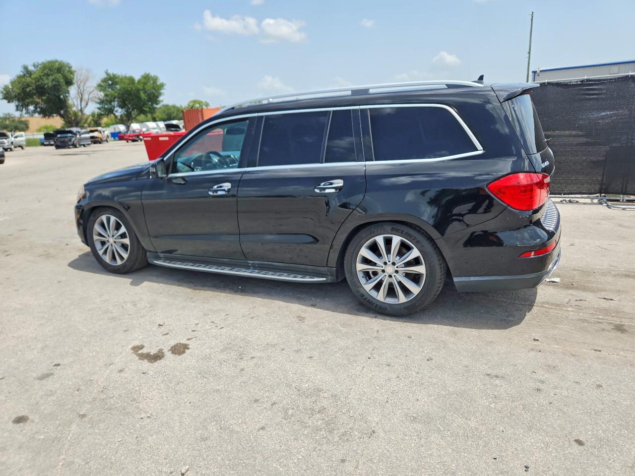 2015 Mercedes-benz Gl 450 4matic Черный vin: 4JGDF6EE0FA511925