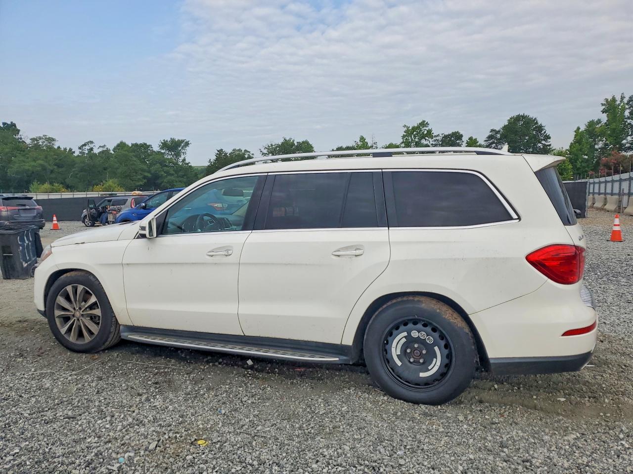 2014 Mercedes-benz Gl 450 4matic White vin: 4JGDF7CEXEA341872