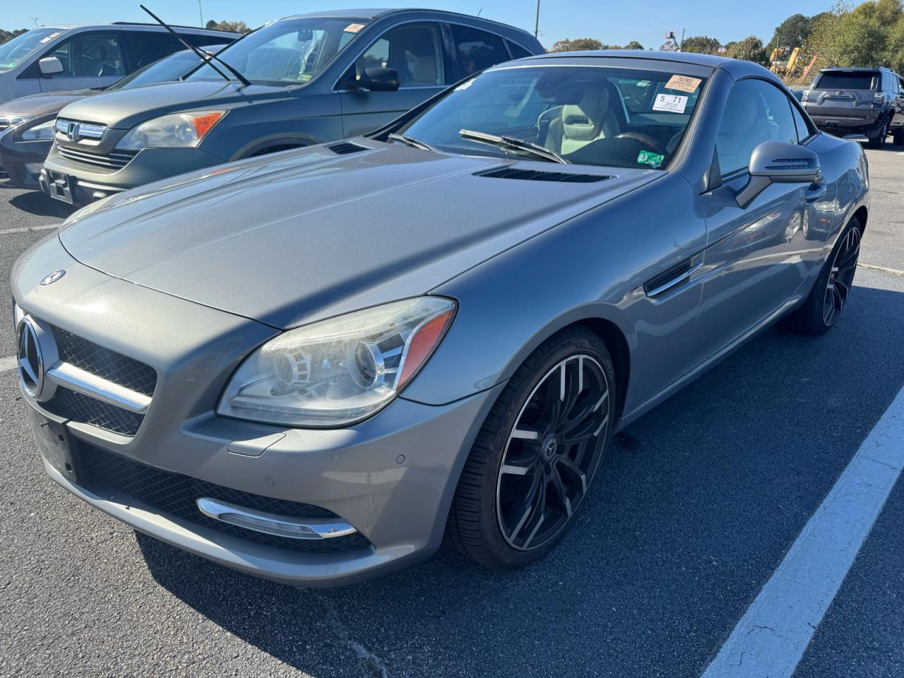 2012 Mercedes-benz Slk 350 Gray vin: WDDPK5HA7CF023446