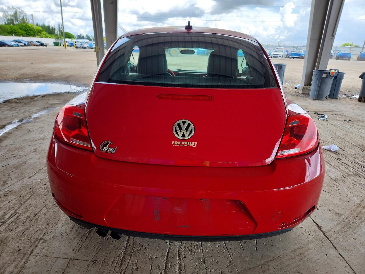 2014 Volkswagen Beetle Red vin: 3VWJX7ATXEM606912