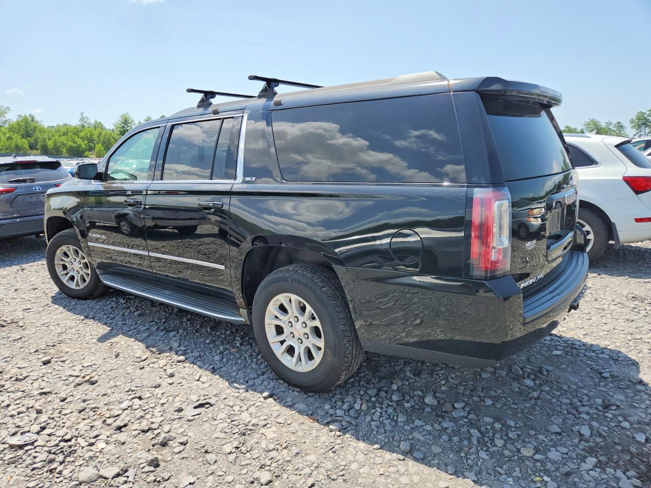 2015 Gmc Yukon Xl K1500 Slt Black vin: 1GKS2HKC9FR671832