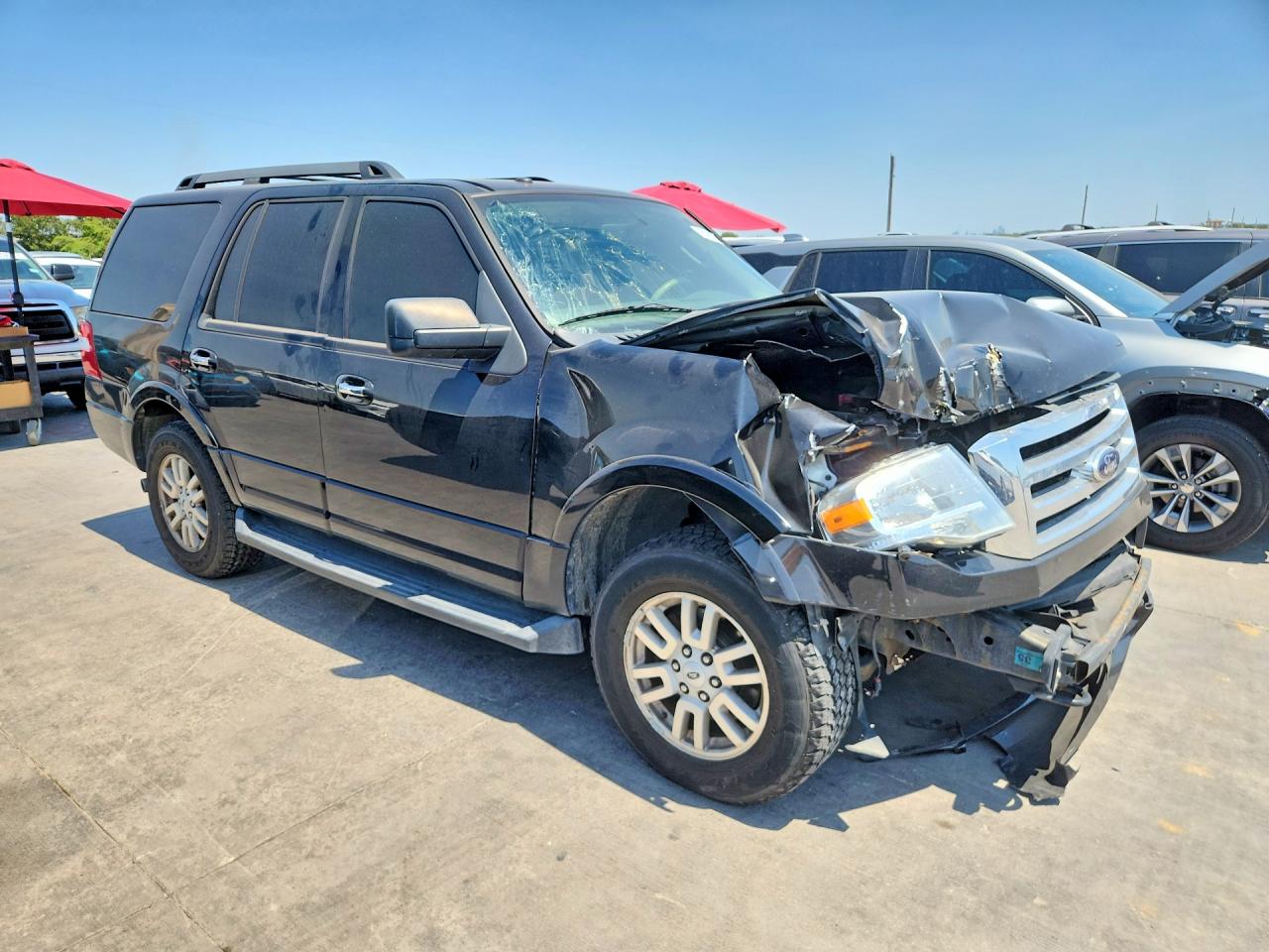 2014 Ford Expedition Xlt Black vin: 1FMJU1J55EEF25571