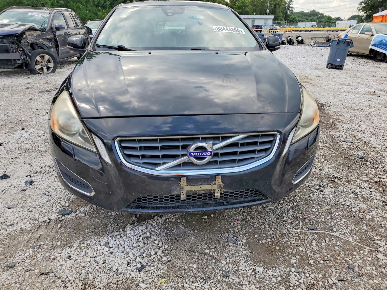 2012 Volvo S60 T5 Черный vin: YV1622FS0C2044060