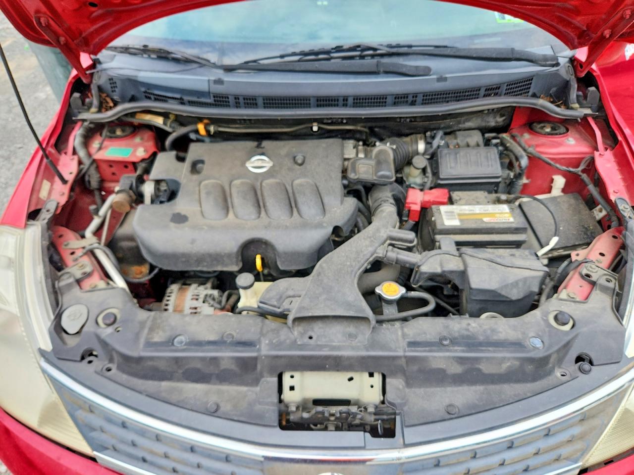 2009 Nissan Versa 1.8 S Red vin: 3N1BC13E19L364959