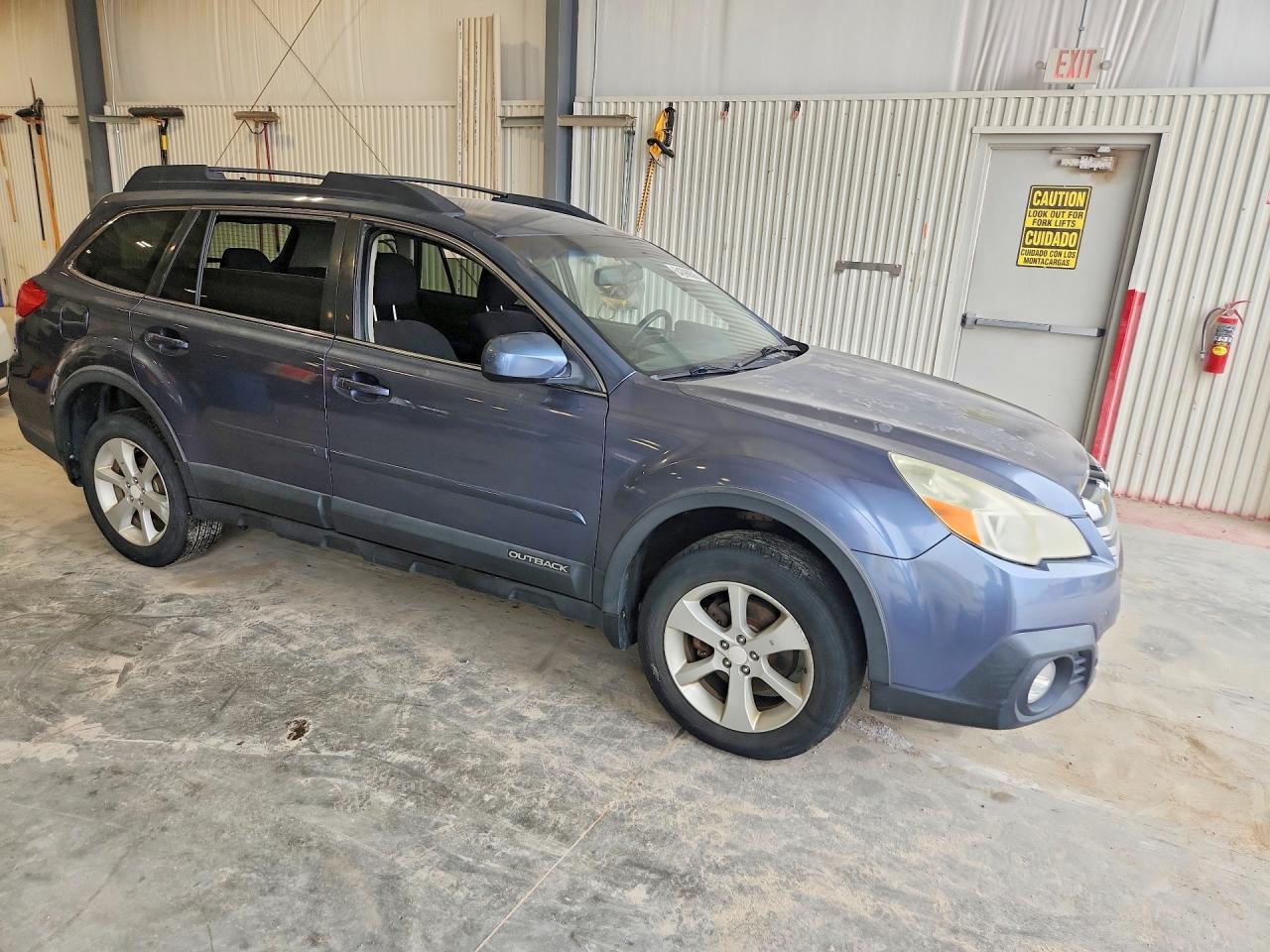 2014 Subaru Outback 2.5i Premium Blue vin: 4S4BRCCCXE3266777