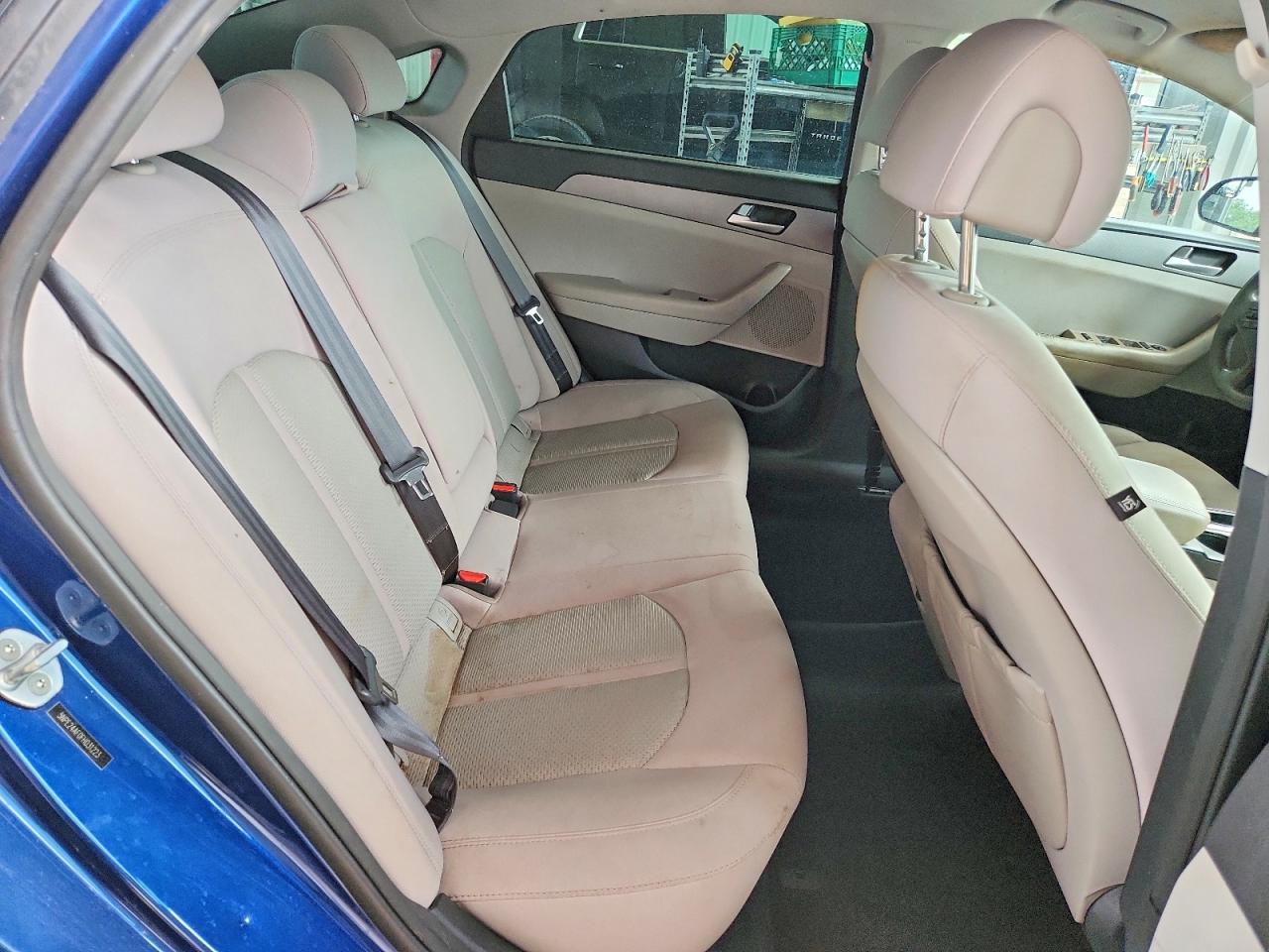 2015 Hyundai Sonata Se Blue vin: 5NPE24AF0FH031223
