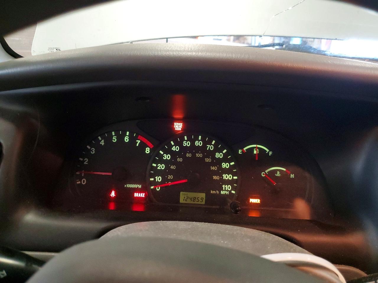 2002 Chevrolet Tracker Zr2 Silver vin: 2CNBJ734326907330